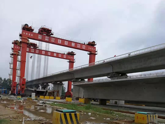 ���T�������C